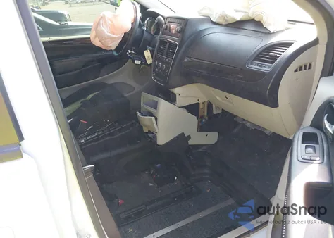 2016 Dodge Grand Caravan Sxt z USA, uszkodzony, nr VIN 2C4RDGCG2GR352736